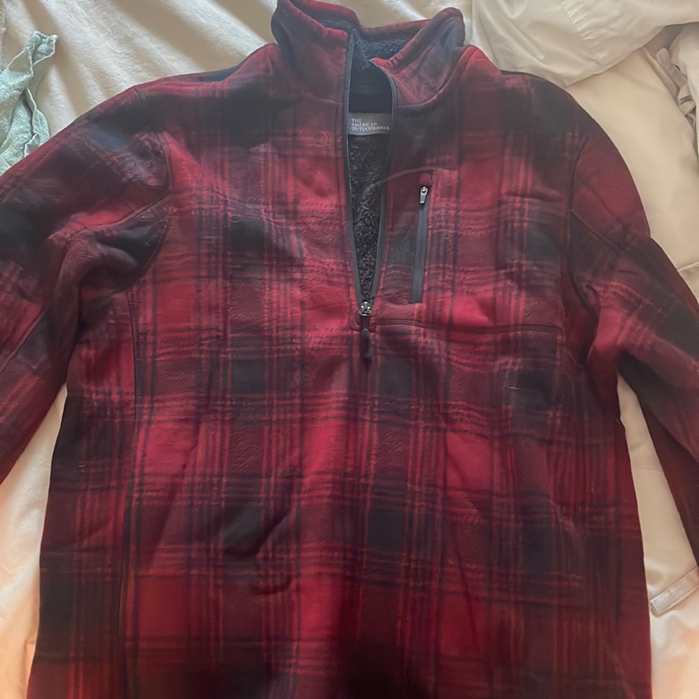 NWOT Men’s fleece pullover